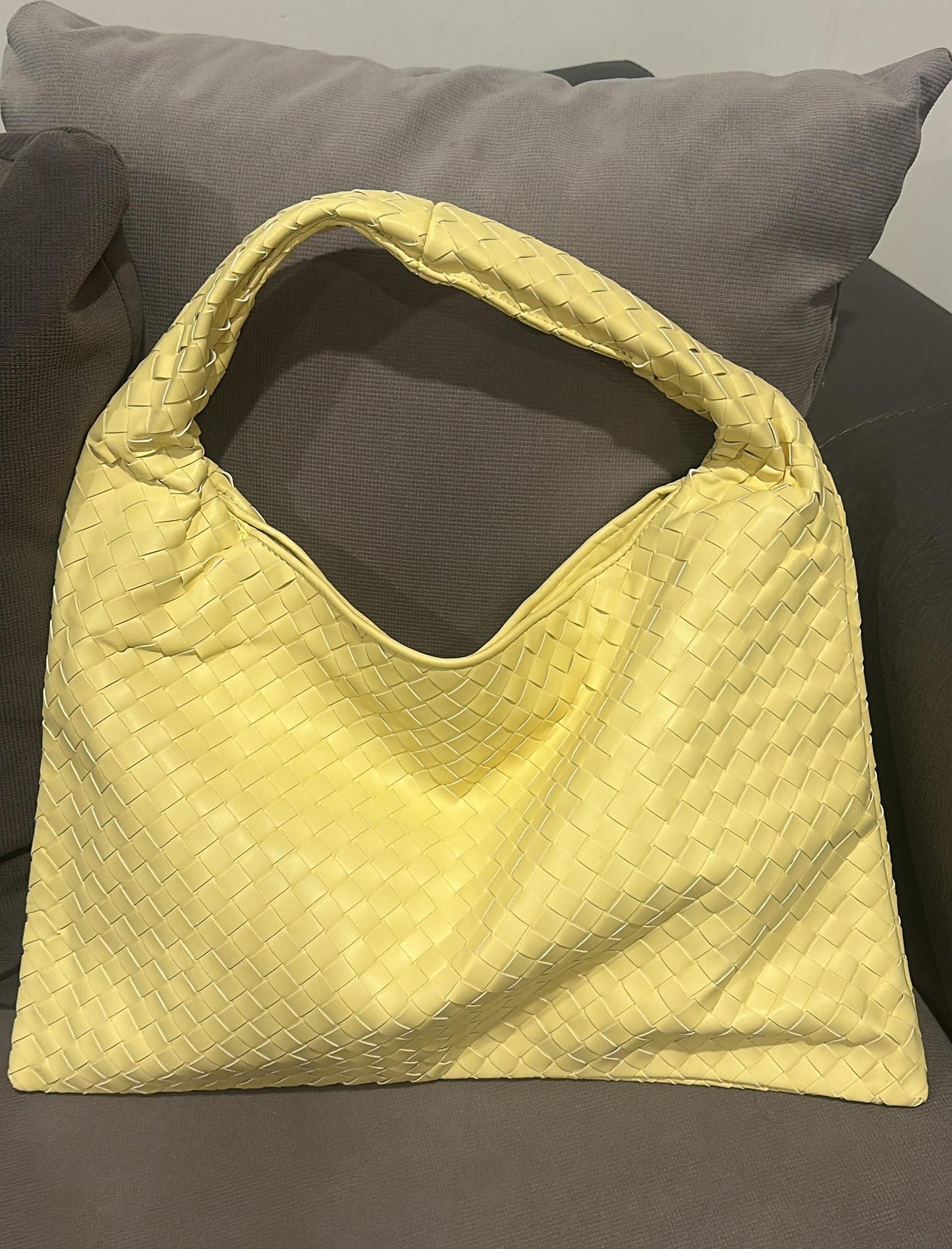 XXL - Butter Yellow